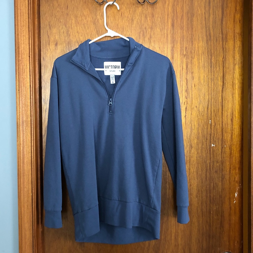 Quarter zip VS sport hoodie
